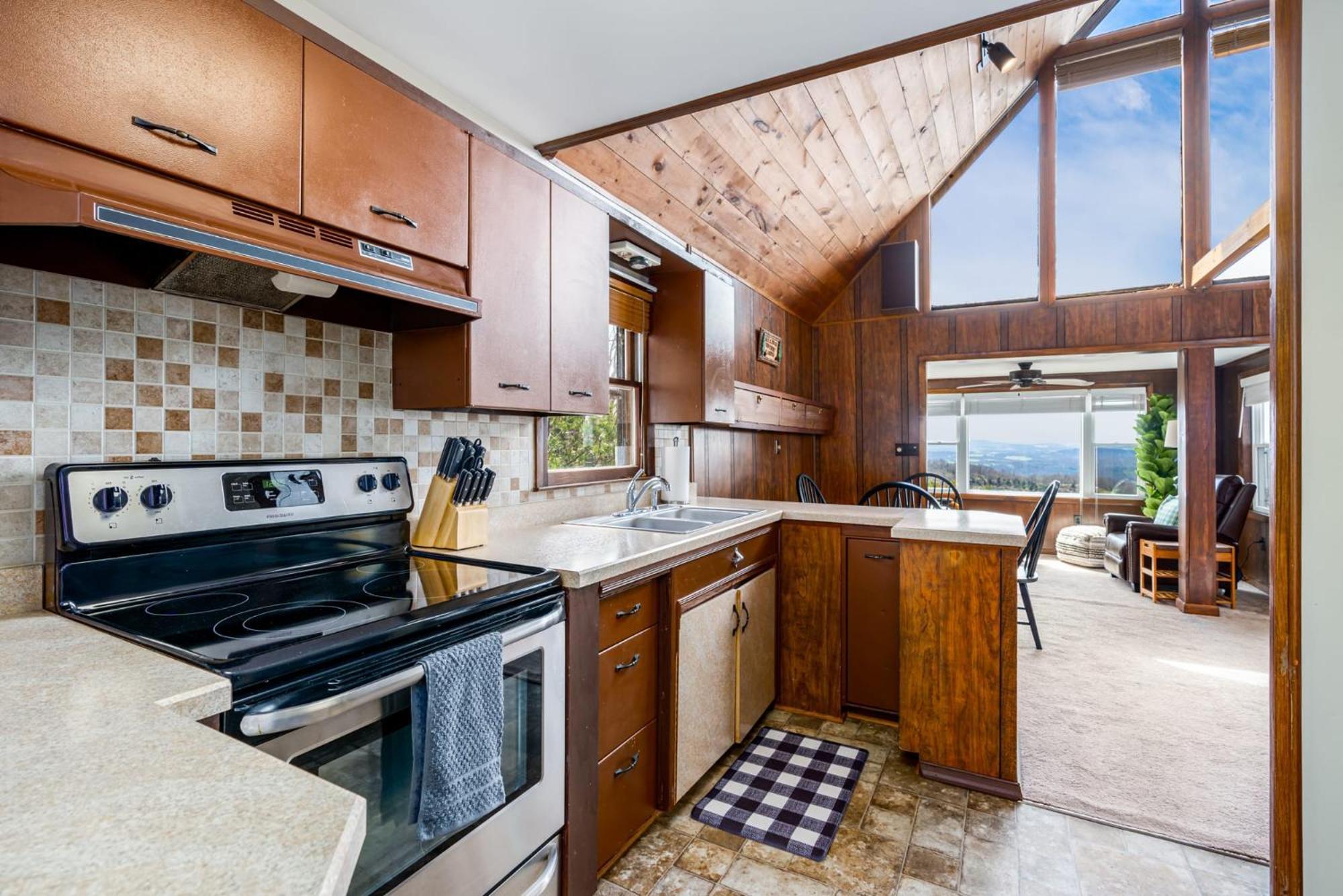 Mountaintop Views, Hot Tub, Deck, Fire Pit & Wifi Augusta Экстерьер фото
